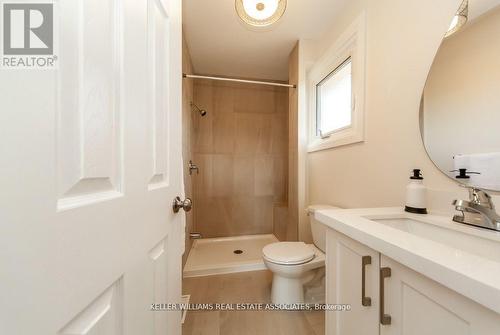 4281 Creeks End, Mississauga, ON - Indoor Photo Showing Bathroom