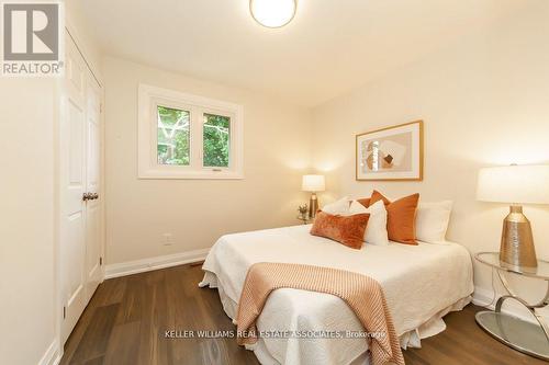 4281 Creeks End, Mississauga, ON - Indoor Photo Showing Bedroom