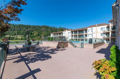 318-1002 Riverside Avenue, Sicamous, BC - Outdoor With Balcony