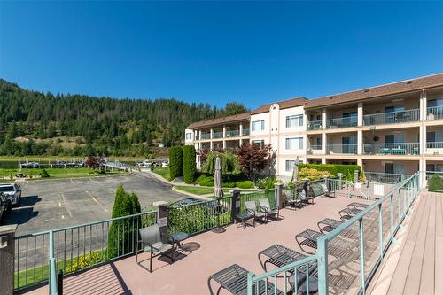 318-1002 Riverside Avenue, Sicamous, BC - Outdoor With Balcony