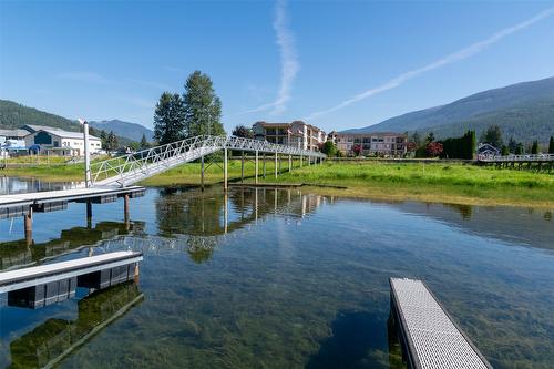 318-1002 Riverside Avenue, Sicamous, BC - Outdoor With Body Of Water With View