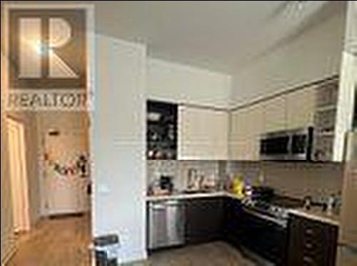 206 - 4655 Metcalfe Avenue, Mississauga, ON - Indoor Photo Showing Kitchen