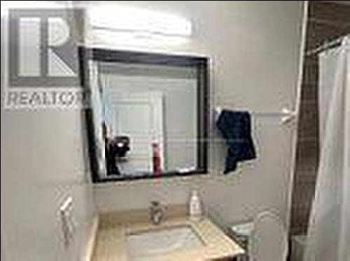 206 - 4655 Metcalfe Avenue, Mississauga, ON - Indoor Photo Showing Bathroom