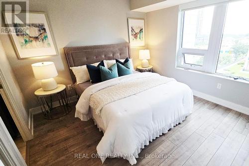 601 - 10 Eva Road, Toronto (Etobicoke West Mall), ON - Indoor Photo Showing Bedroom