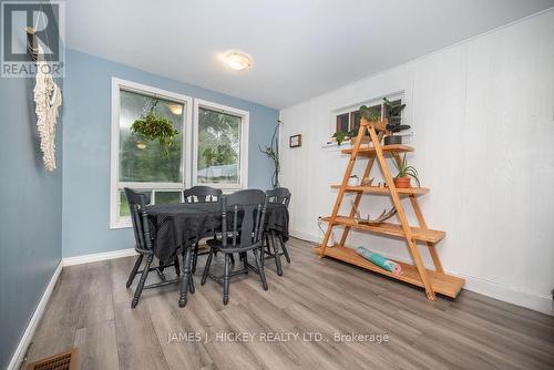 33020 Highway 17 E, Deep River, ON - Indoor Photo Showing Dining Room