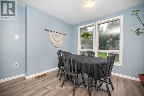 33020 Highway 17 E, Deep River, ON - Indoor Photo Showing Dining Room