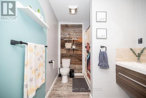 33020 Highway 17 E, Deep River, ON - Indoor Photo Showing Bathroom