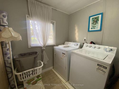 283 Hillview Rd, Trent Hills, ON - Indoor Photo Showing Laundry Room