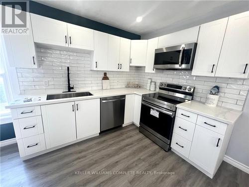 47 Garner Avenue, Welland, ON - Indoor Photo Showing Kitchen With Stainless Steel Kitchen With Upgraded Kitchen