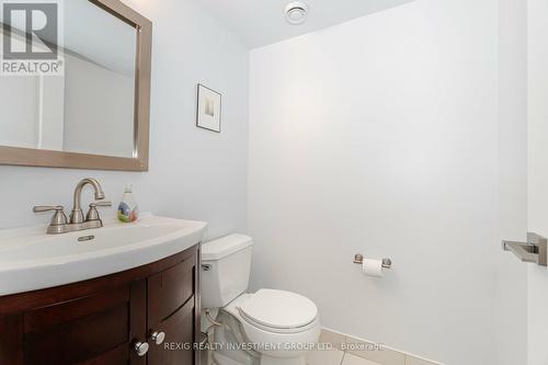 708 - 1070 Sheppard Avenue W, Toronto (York University Heights), ON - Indoor Photo Showing Bathroom