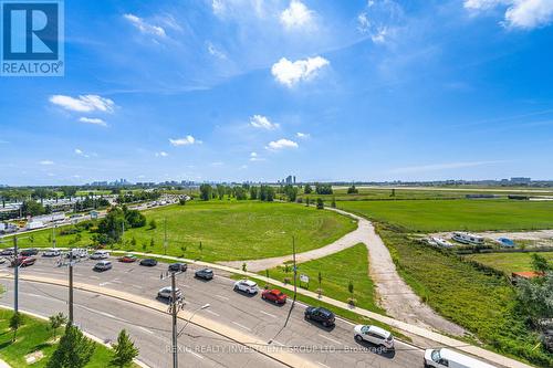 708 - 1070 Sheppard Avenue W, Toronto (York University Heights), ON - Outdoor With View