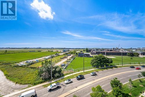 708 - 1070 Sheppard Avenue W, Toronto (York University Heights), ON - Outdoor With View