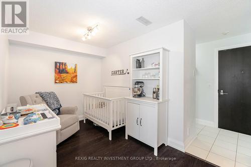 708 - 1070 Sheppard Avenue W, Toronto (York University Heights), ON - Indoor Photo Showing Bedroom