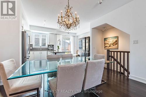 396 Belcourt Common, Oakville, ON - Indoor Photo Showing Dining Room