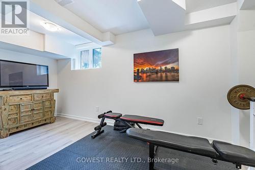 396 Belcourt Common, Oakville, ON - Indoor Photo Showing Gym Room