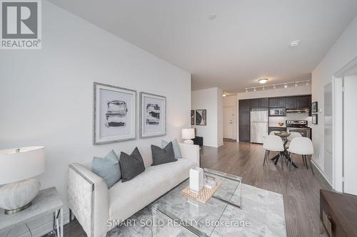 1115 - 33 Clegg Road, Markham (Unionville), ON - Indoor Photo Showing Living Room