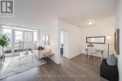 1115 - 33 Clegg Road, Markham, ON - Indoor Photo Showing Living Room