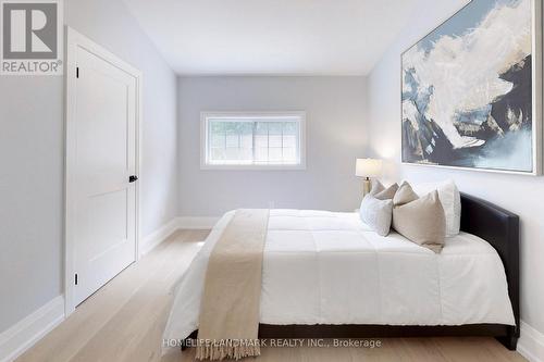 452 D'Arcy Street, Newmarket (Central Newmarket), ON - Indoor Photo Showing Bedroom