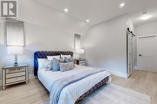 452 D'Arcy Street, Newmarket (Central Newmarket), ON - Indoor Photo Showing Bedroom