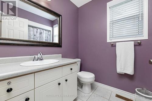 121 Dairy Drive, Halton Hills (Acton), ON - Indoor Photo Showing Bathroom