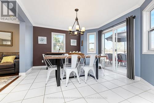 121 Dairy Drive, Halton Hills (Acton), ON - Indoor Photo Showing Dining Room