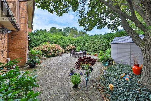 27 Arkendo Drive, Oakville (Eastlake), ON - Outdoor