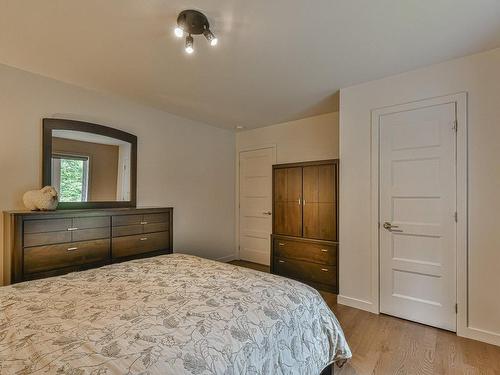 Chambre Ã Â coucher - 179 Ch. Du Lac-Verdure N., Montcalm, QC - Indoor Photo Showing Bedroom