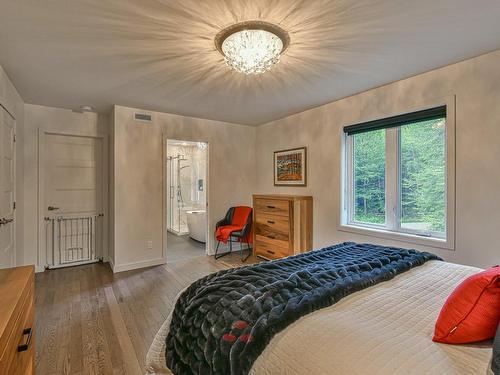 Bedroom - 179 Ch. Du Lac-Verdure N., Montcalm, QC - Indoor Photo Showing Bedroom