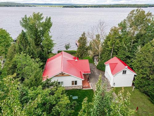 Aerial photo - 408 Rue Ashby, Stratford, QC - Outdoor With Body Of Water