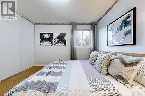 14 Southwell Avenue, Whitby (Williamsburg), ON - Indoor Photo Showing Bedroom