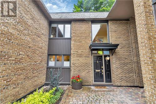 174 Dufferin Road Unit#2, Ottawa, ON - Outdoor With Exterior