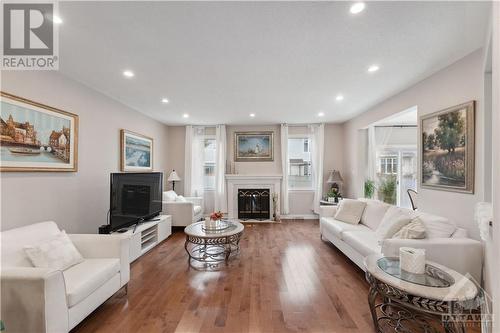 4A Rosetta Avenue, Ottawa, ON - Indoor Photo Showing Living Room With Fireplace