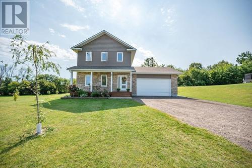 40 Taylor Heights Drive, Pembroke, ON - Outdoor With Facade