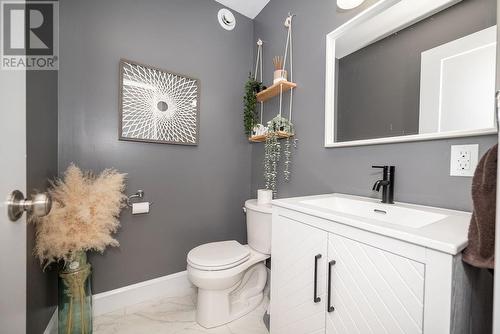 40 Taylor Heights Drive, Pembroke, ON - Indoor Photo Showing Bathroom