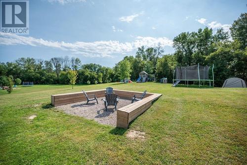 40 Taylor Heights Drive, Pembroke, ON - Outdoor With Backyard