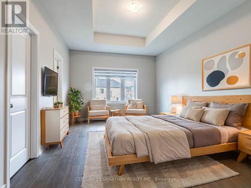 31 Truffle Court, Brampton (Northwest Brampton), ON - Indoor Photo Showing Bedroom