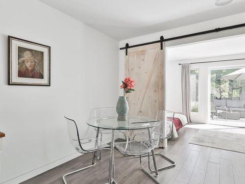 Bachelor - 1156 Rue Brosseau, Prévost, QC - Indoor Photo Showing Dining Room