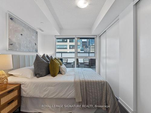 305-125 Redpath Ave, Toronto, ON - Indoor Photo Showing Bedroom