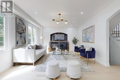 14 Fawnbrook Circle, Markham (Markville), ON - Indoor Photo Showing Living Room With Fireplace