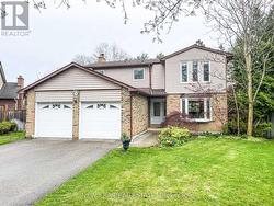 1718 HOLLOW OAK TERRACE  Mississauga, ON L5J 4N3