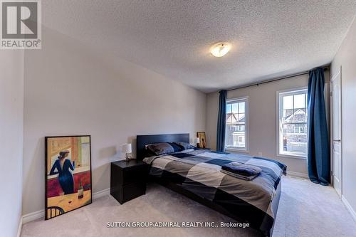 23 Bobolink Drive, Wasaga Beach, ON - Indoor Photo Showing Bedroom