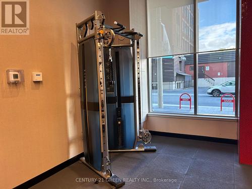 1314 - 212 King William Street, Hamilton, ON - Indoor Photo Showing Gym Room