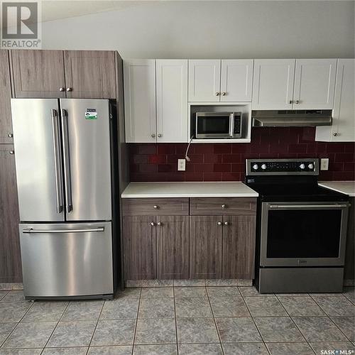 3 3472 Fairlight Drive, Saskatoon, SK - Indoor Photo Showing Kitchen