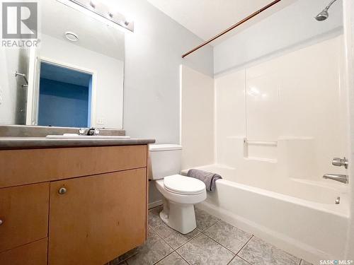 3 3472 Fairlight Drive, Saskatoon, SK - Indoor Photo Showing Bathroom