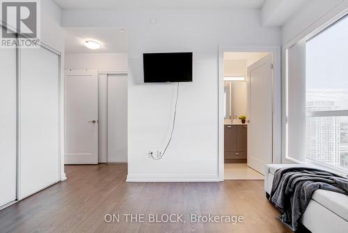 2922 - 275 Village Green Square, Toronto (Agincourt South-Malvern West), ON - Indoor