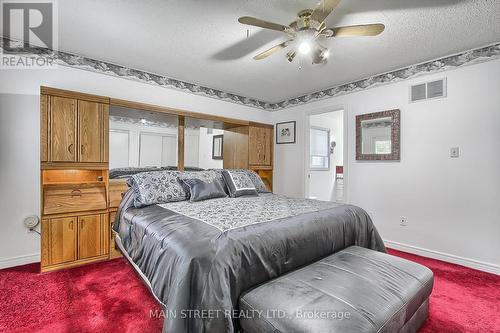 40 Silverstone Crescent, Georgina, ON - Indoor Photo Showing Bedroom