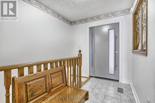 40 Silverstone Crescent, Georgina, ON - Indoor Photo Showing Other Room