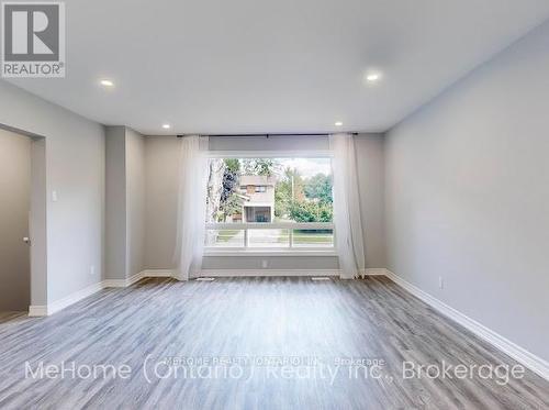 4 Bison Drive, Toronto (Newtonbrook West), ON - Indoor Photo Showing Other Room