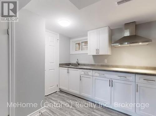 4 Bison Drive, Toronto (Newtonbrook West), ON - Indoor Photo Showing Kitchen With Double Sink