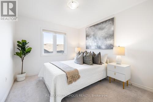 14 Lyle Drive, Clarington, ON - Indoor Photo Showing Bedroom